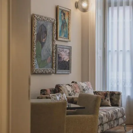 Viterbo'8 - The Artists House Bed & Breakfast Porto