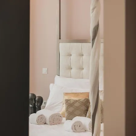 Viterbo'8 - The Artists House Bed & Breakfast Porto